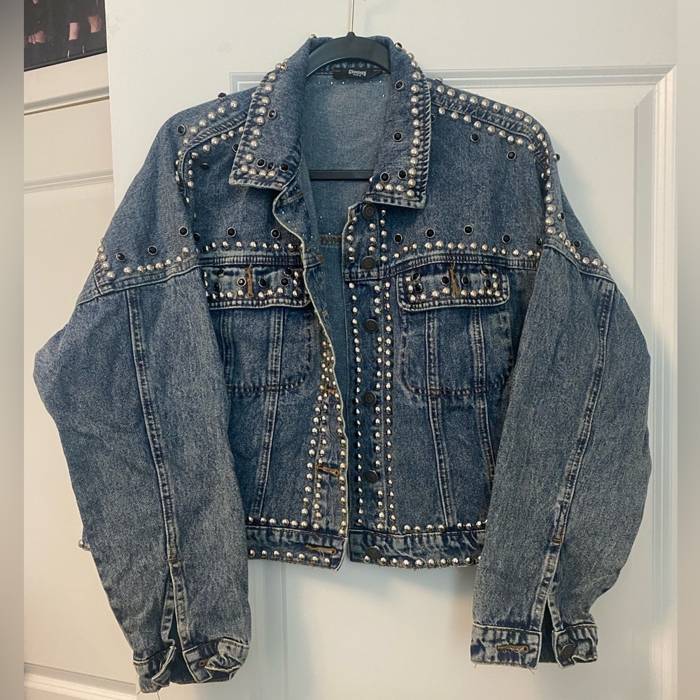 Lightly used Ciminy Paris bedazzled jean jacket.